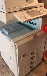 دستگاه کپی ریکو و کنونیکال رنگی