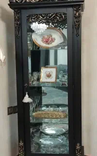 ساعت و ویترین