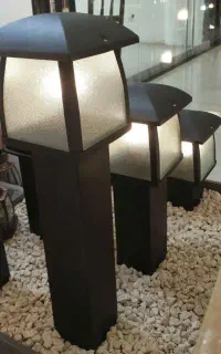 چراغ چمنی مدل قارچی (روشنایی چمنی محوطه دیواری)