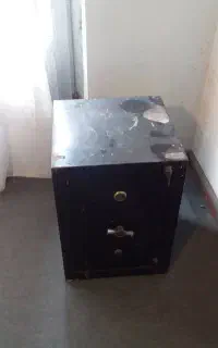 گاو صندوق سالم دست دوم