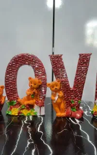 مجسمه love خرسی