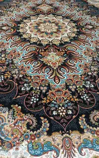 فرش 12متری درحد نو 700شانه تراکم 2550خیلی پور مژه