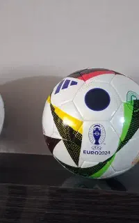 توپ اصل  و هایکپی