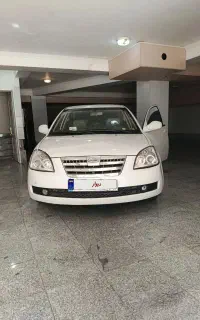 ام وی ام530مدل اخر(۹۳)،به رنگ سفیدکم کار ،بدون رنگ