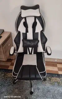 میز کامپیوتر و صندلی گیمینگ نو