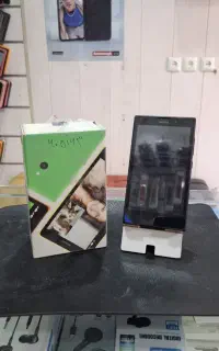 Nokia نو ، آکبند ، اصلی
