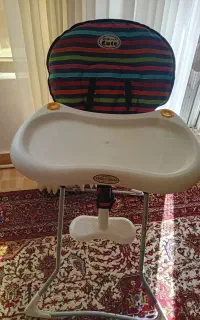 صندلی غذای کودک