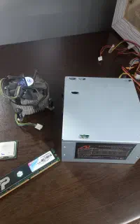 مجموعه قطعات کامپیوتر