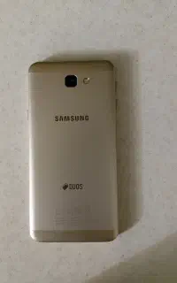 گوشی سامسونگ j5