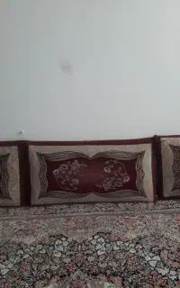 پشتی