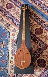 سه تار مقامی