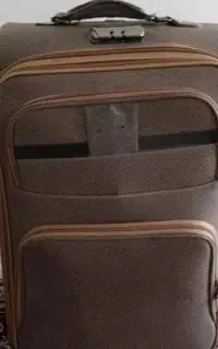 چمدان چرخ دار
