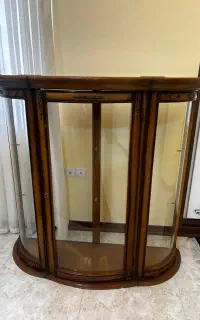 ویترین بوفه چوبی با قفسه