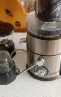 آبمیوه گیری بوش