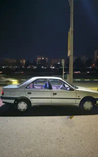 405 لازرورقی