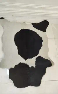 پوست چرم گاوی طبیعی
