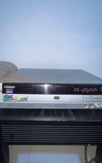 دستگاه CD  سه دیسکه