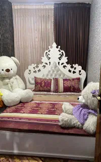تخت خواب دو نفره همراه تشک کاملا نو