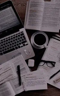 ترجمه، ویراستاری، نویسندگی