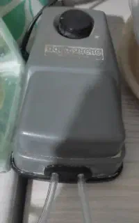 آکواریوم به همراه پمپ