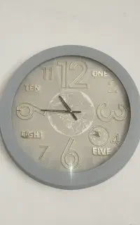 ساعت دیواری سایز بزرگ