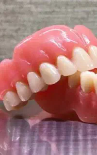 دندان مصنوعی کامل فک بالا و پایین با هزینه اقتصادی