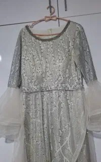 لباس مجلسی نقره ای