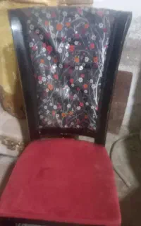 تعدادشانزده صندلی دردومدل ودو رنگ