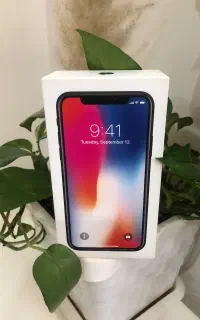 IPHONE X 64