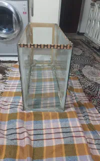 آگواریوم شیشه ای طول یک متر عرض ۹۰سانت