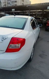 خودرو ام وی ام550
