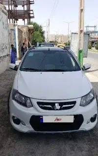 کوییک R سفید مشکی داری رینگ و مانیتور دار