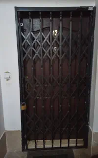 درب آکاردئونی درب ورودی منزل