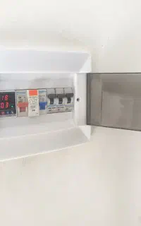 برقکار ساختمان