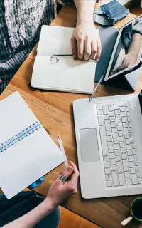 استخدام برنامه‌نویس Laravel (آقا)