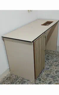 ۲ عدد میز چرخ و تلوزیون