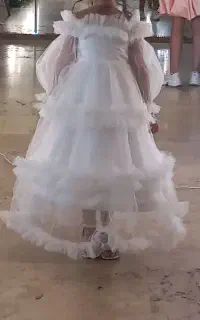 لباس عروس ب همراه کفش مجلسی