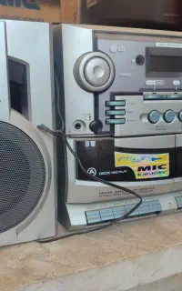 رادیو ضبط و پخش LGاصل کره