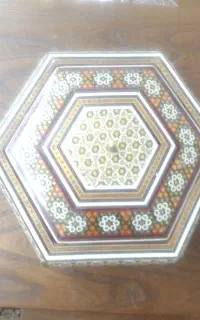 پنج ضلعی خاتم کاری