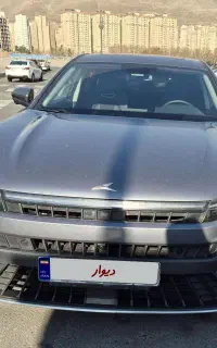 کی ام سی J7 مدل ۱۴۰۲