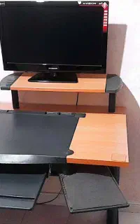 میز کامپیوتر مهندسی