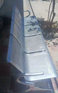 صندلی انتظار اهنی