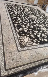 فروش فرش زیرقیمت همه ی مغازه دارهاباتضمین کتبی