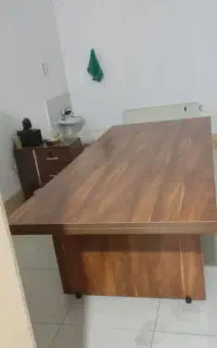 میز کنفرانس