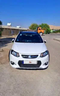 کوییک R سقف مشکی مدل۱۴۰۱بی‌رنگ و پلمپ و تمیز