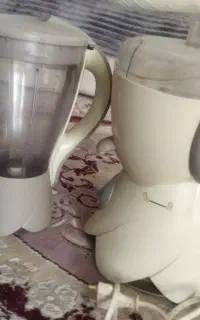 ابمیوه گیر ی