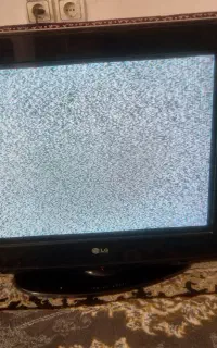 تلوزیون‌۲۱اینچ