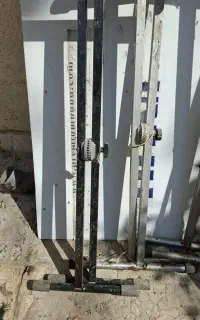 ۳ عدد پایه ضربدری کار کرده سالم