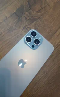 آیفون 16 پرومکس طرح اصلی