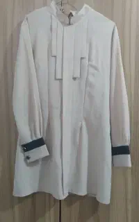 شومیز کرم رنگ